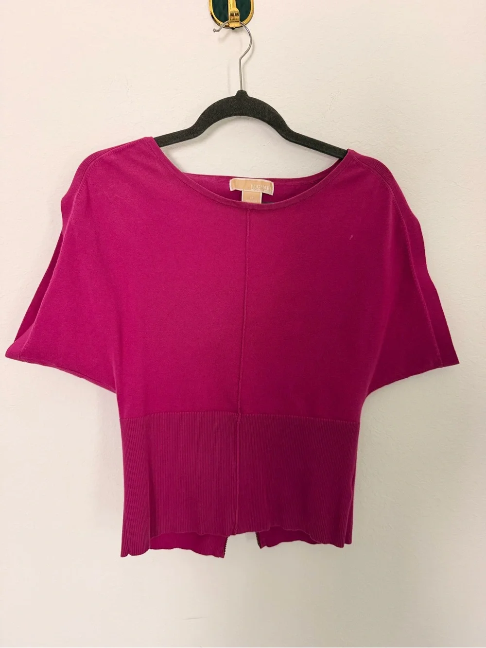 Michael Kors fuchsia top